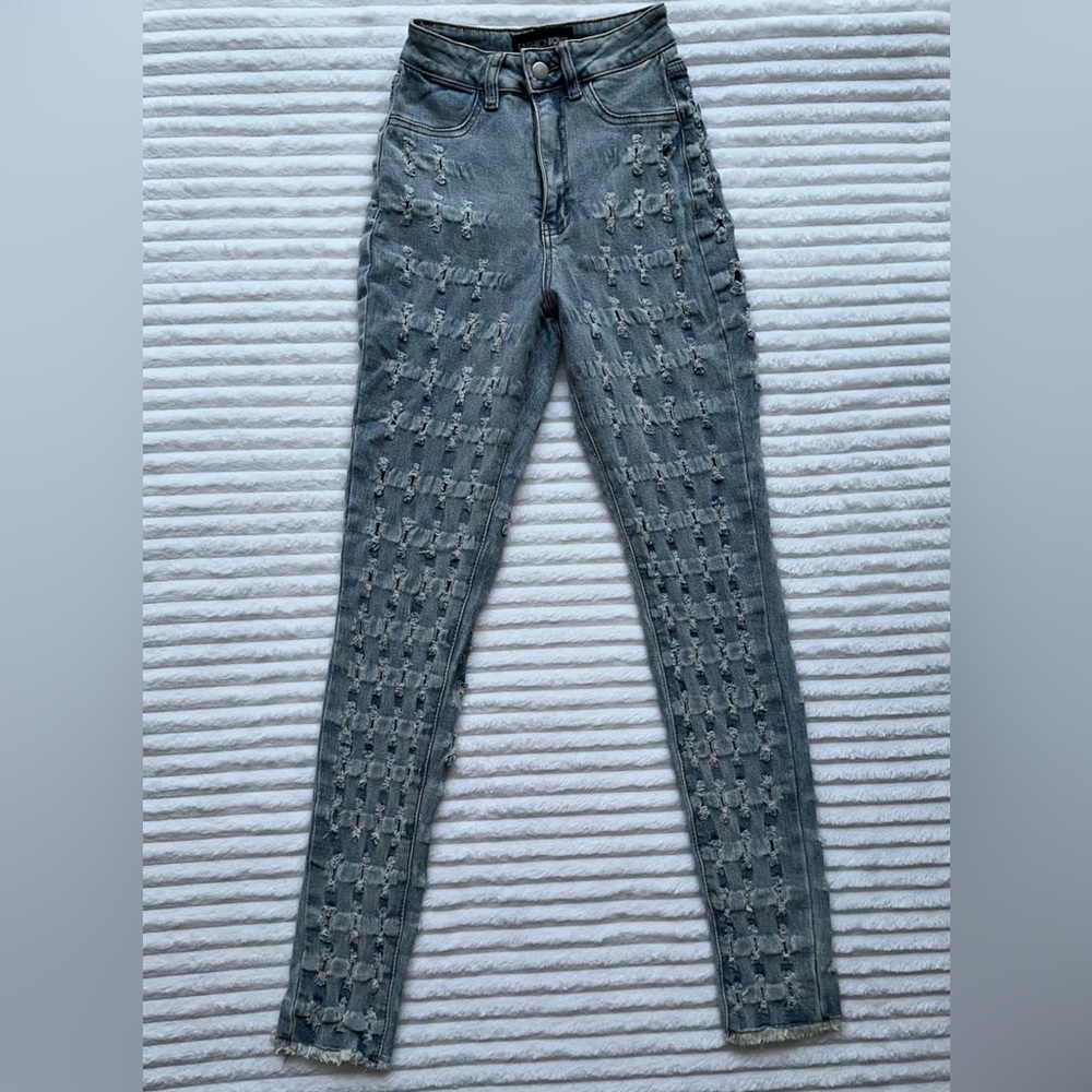 Jeans talla alto.